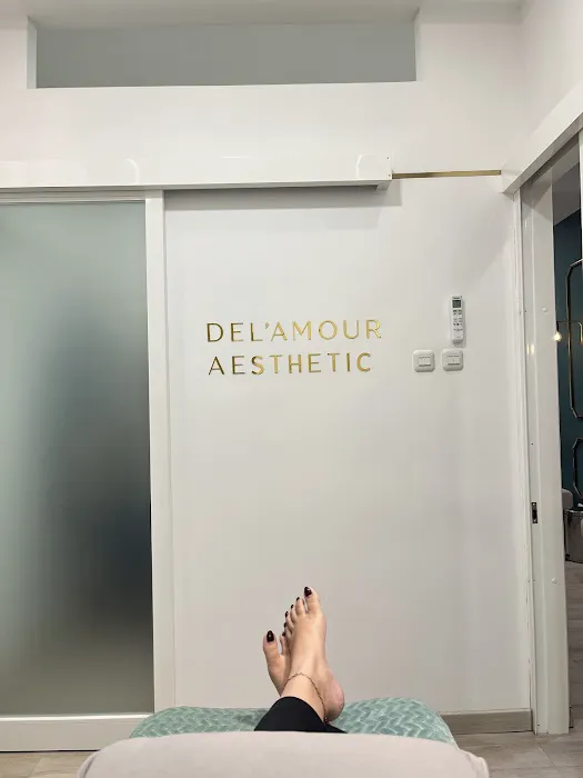 Del'amour Aesthetic Picture 4