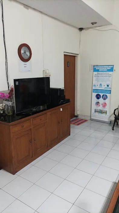 Klinik drg Erwan Sugiatno Picture 1