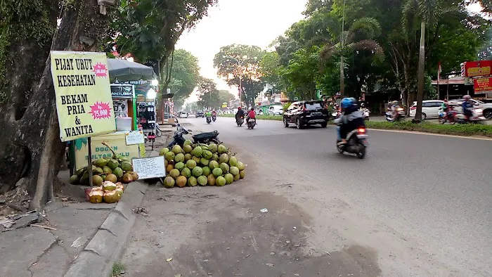 Bekam.ruqiah. urut kesehatan Roni mulyadi Picture 3