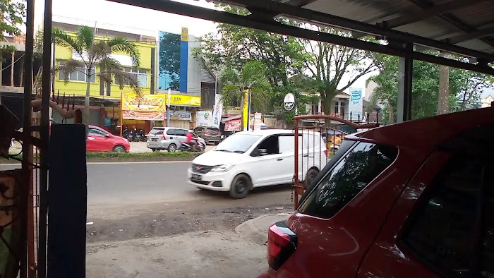 Bekam.ruqiah. urut kesehatan Roni mulyadi Picture 1