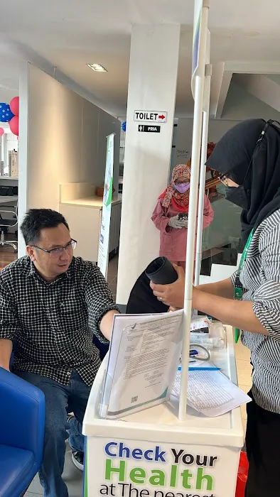 NMC Klinik Pratama Palembang Picture 4