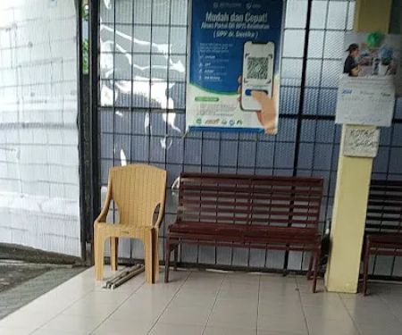 Praktek dr. Destika Syamsuddin