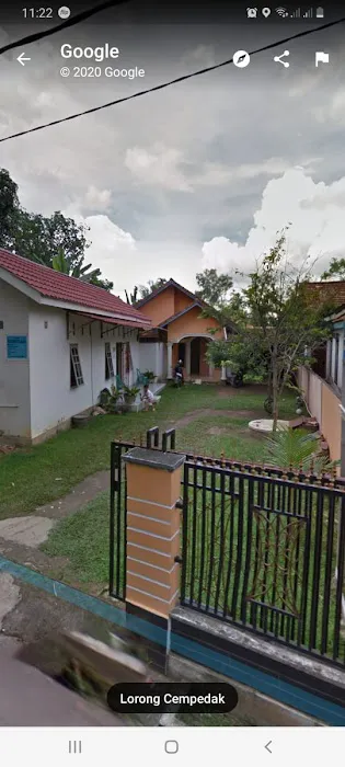 Bidan leli kurnia ekasari Picture 2