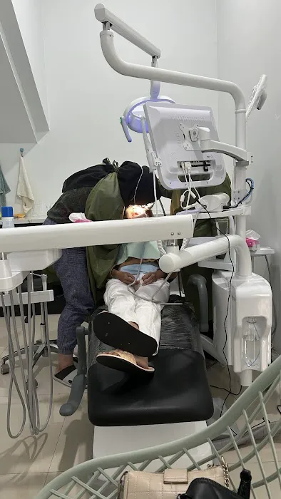 Wafi Dental Care Condongcatur - Klinik Gigi Terdekat Jogja Picture 2