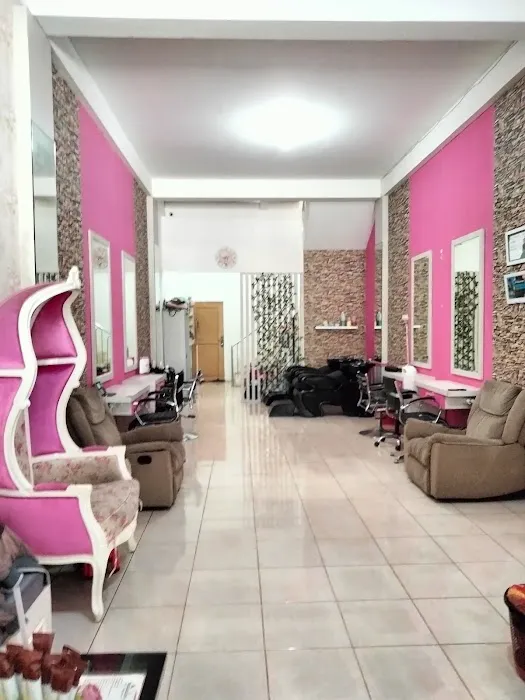 ELSHA BEAUTY HOUSE Picture 9