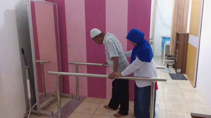 Dr.Nyimas Medical Rehabilitation Picture 6