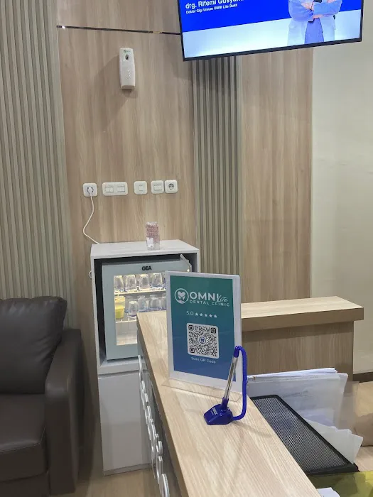 OMNI Lite Dental Clinic Celentang Picture 10