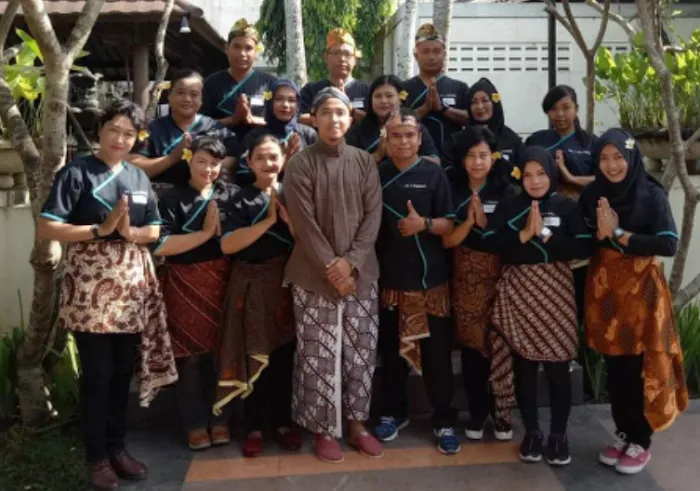 Pijat sehat Dan Bekam Khusus Wanita DAEBAK Picture 8