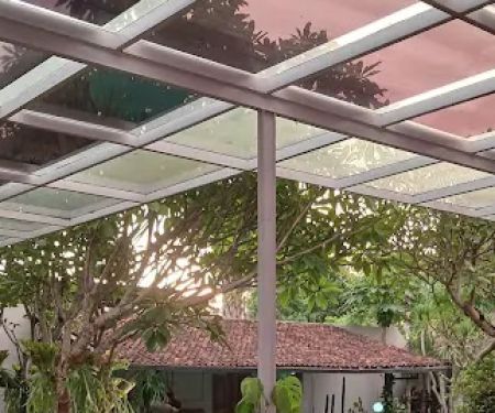 Pijat sehat Dan Bekam Khusus Wanita DAEBAK