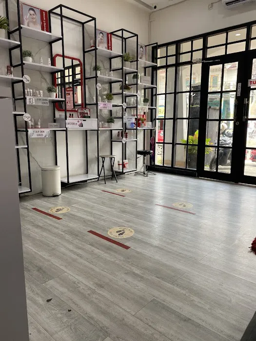 The Elshe Clinic Picture 5