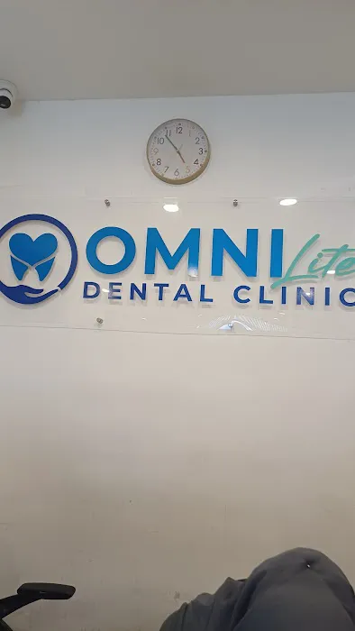 OMNI Lite Dental Clinic Plaju Picture 10