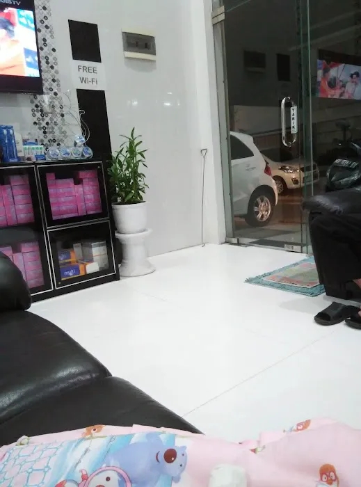 Dentist Agustinus, MHT Picture 3