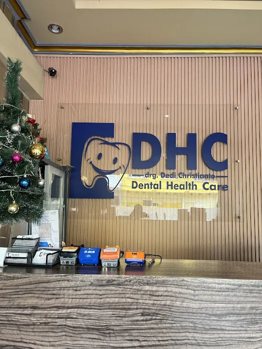DHC Sekip - Dental Health Care Picture 8