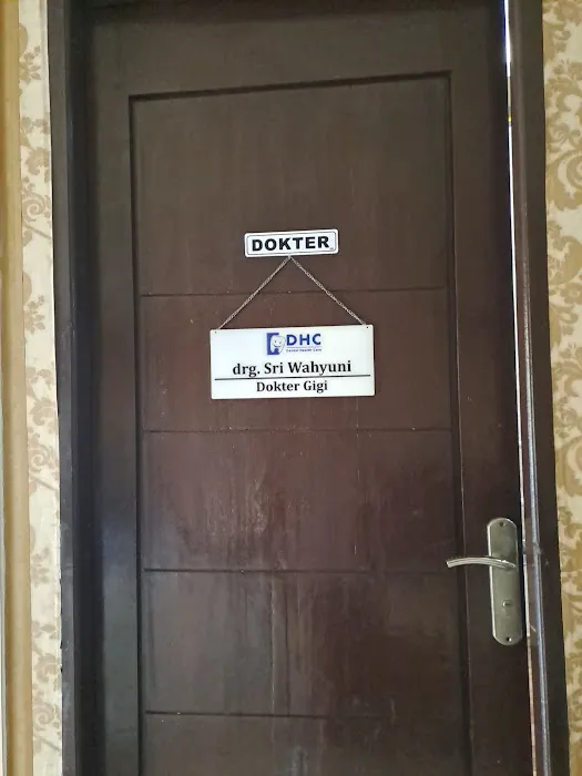 DHC Sekip - Dental Health Care Picture 2