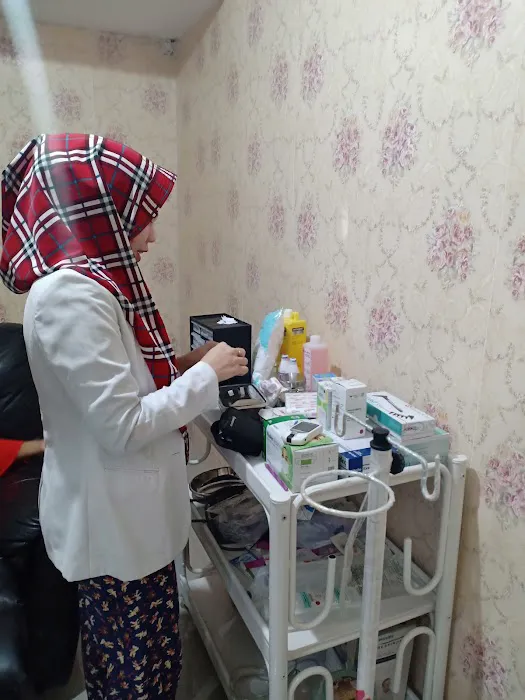 praktek dr.hana apridasari Picture 5