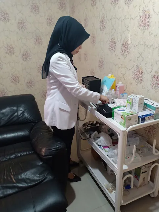 praktek dr.hana apridasari Picture 6