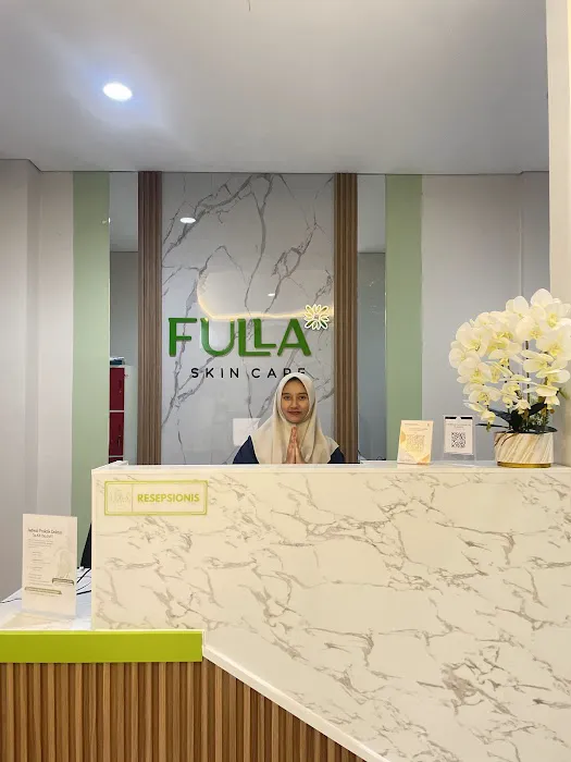 Fulla Skincare Clinic & Praktik Dokter Spesialis Kulit dr Istiana F., Sp.KK (sp.DVE) Picture 6